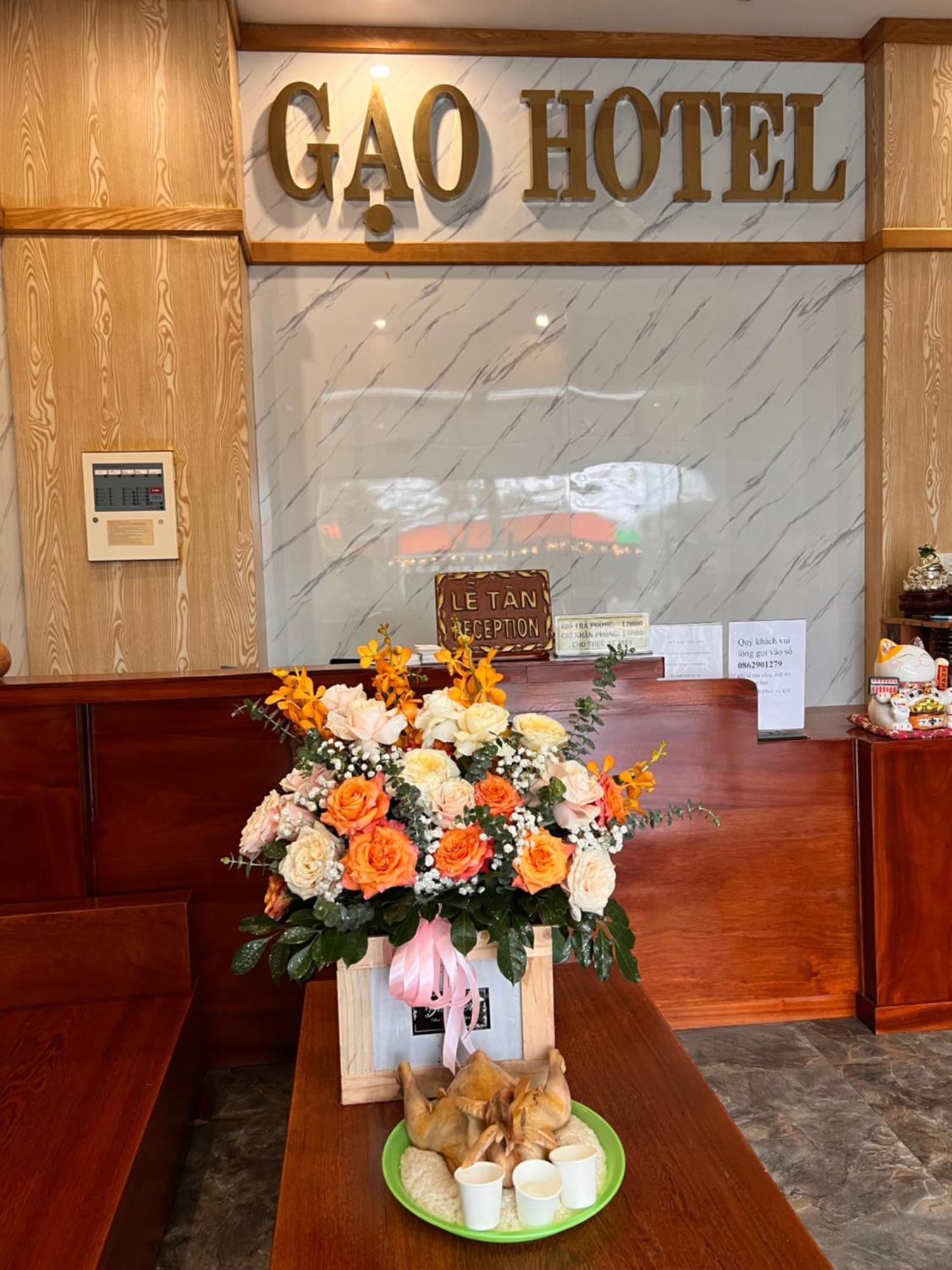 Gao Hotel Chi Khu Co Ong Exteriör bild
